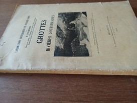 Grottes et rivières souterraines