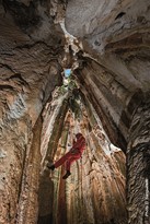 Le Gros Cerveau - Vie et histoire du Massif - Grottes et Gouffres